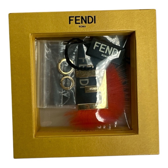 Fendi Bag Charm “E” FULL Inclusion - Picture 6 of 7